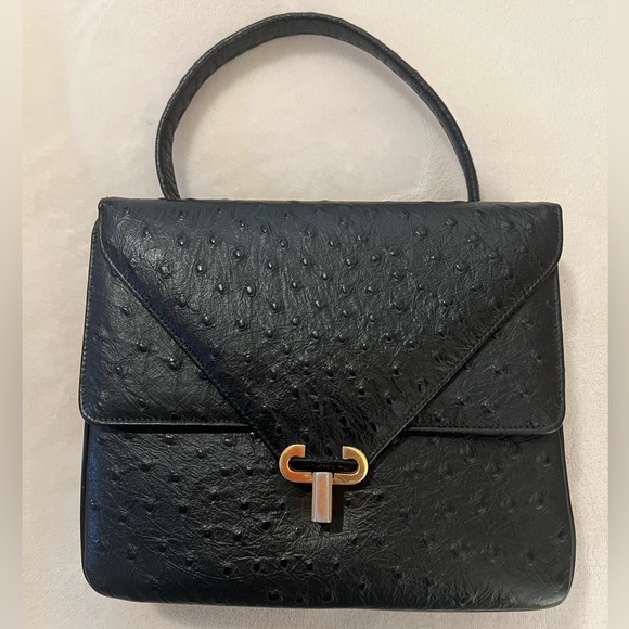 🩷 Vintage OstrichLeather(1960s-1970s)RareDouble Flap/Gold Hardware turn-lock🩷